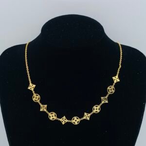 Minimalist Monogram Floral Necklace